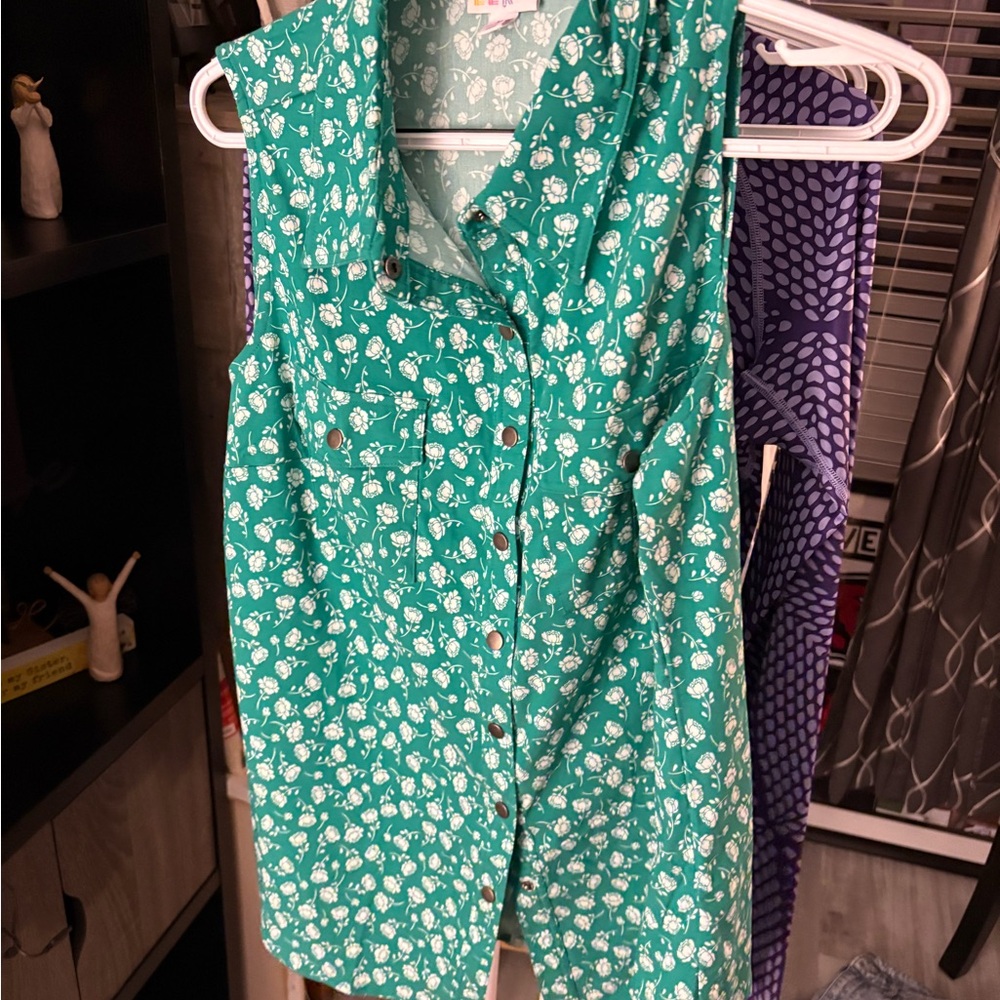 Green Floral Sleeveless Dress